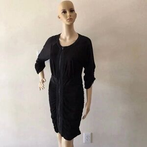 BCBGMAXAZRIA Women’s Black Ruched Zipper Front Midi Dress